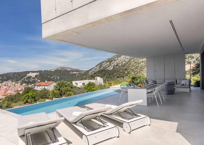 Вилла Luxury Omnia Hvar With Infinity Pool