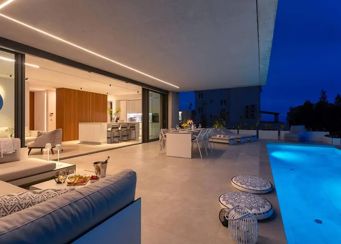 Вилла Luxury Omnia Hvar With Infinity Pool