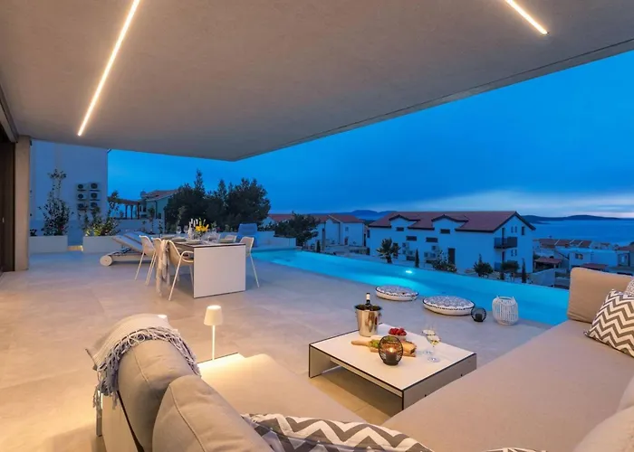Luxury Omnia Hvar With Infinity Pool Вилла