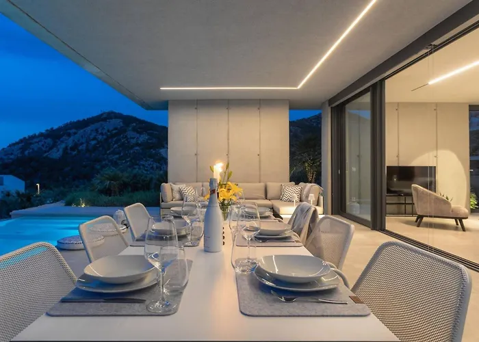 Luxury Omnia Hvar With Infinity Pool * Хвар