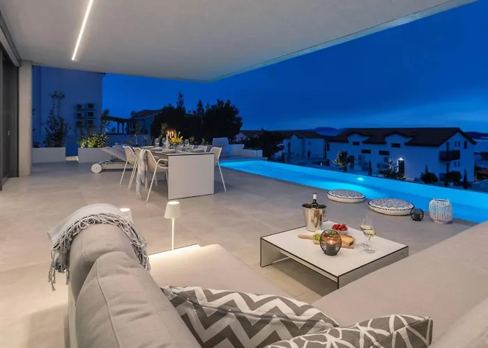 Luxury Omnia Hvar With Infinity Pool *