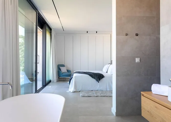 Вилла Luxury Omnia Hvar With Infinity Pool *