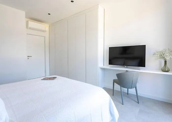 Luxury Omnia Hvar With Infinity Pool
