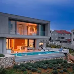 Luxury Omnia Hvar With Infinity Pool * هفار