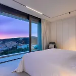 빌라 Luxury Omnia Hvar With Infinity Pool