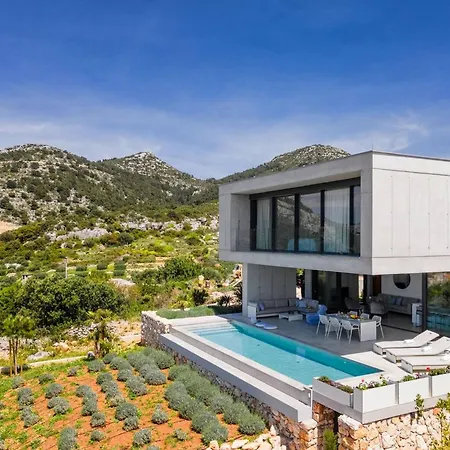 Villa Luxury Omnia Hvar With Infinity Pool *