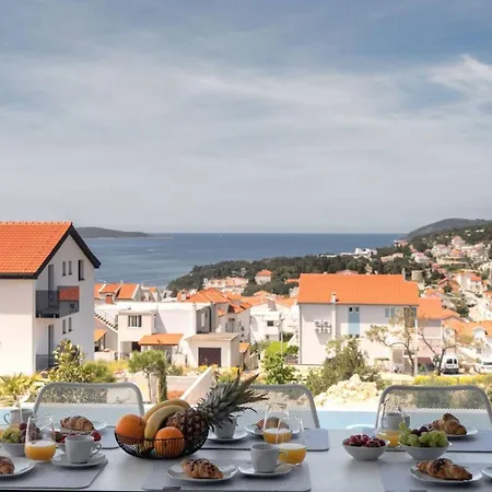 Vila Luxury Omnia Hvar With Infinity Pool