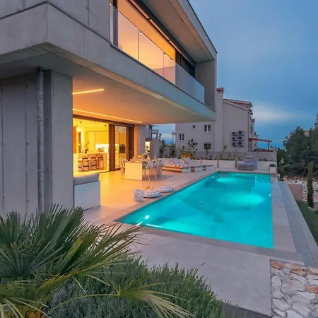 Luxury Omnia Hvar With Infinity Pool Vila